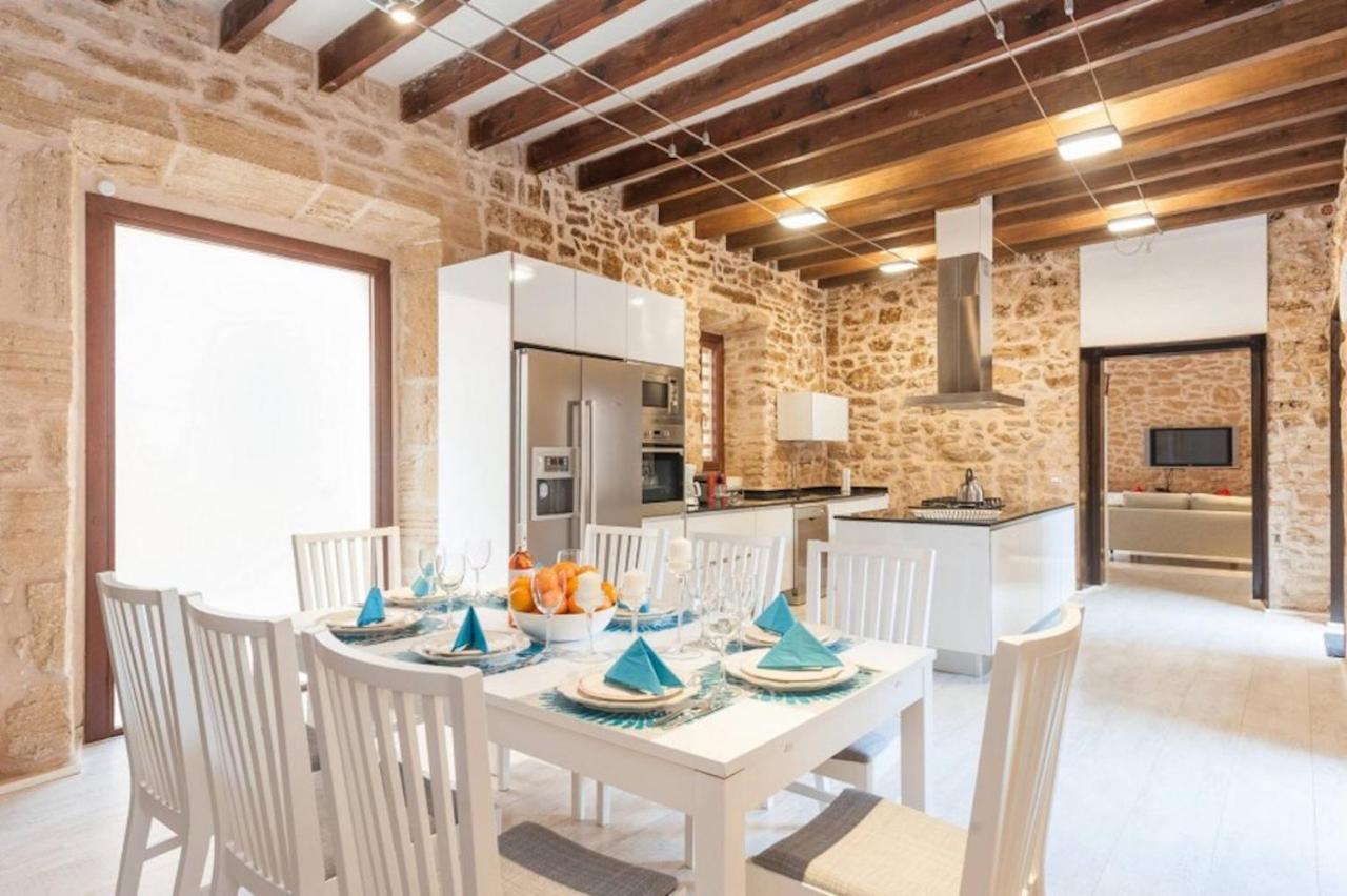 Casa Sa Pedra, En El Centro Historico De Alcudia Villa Kültér fotó